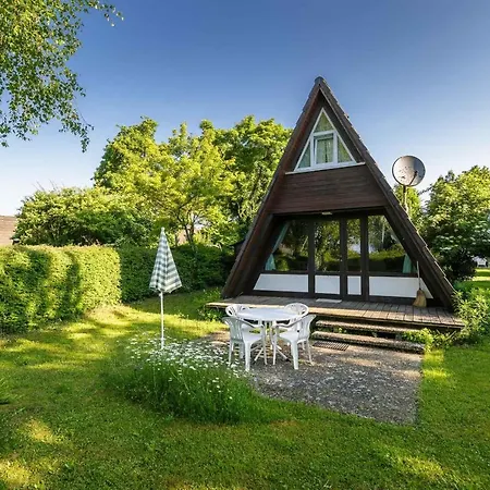 Ferienwohnpark Nurdachhaus Typ 7 Nd 33 Holiday home Immenstaad am Bodensee